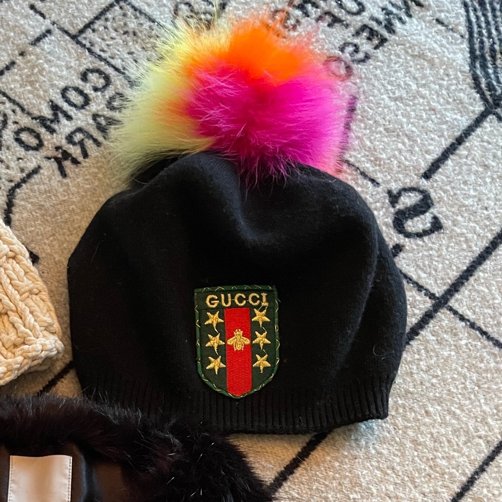 Fake Gucci Winter Hat with Multi color Pom Pom